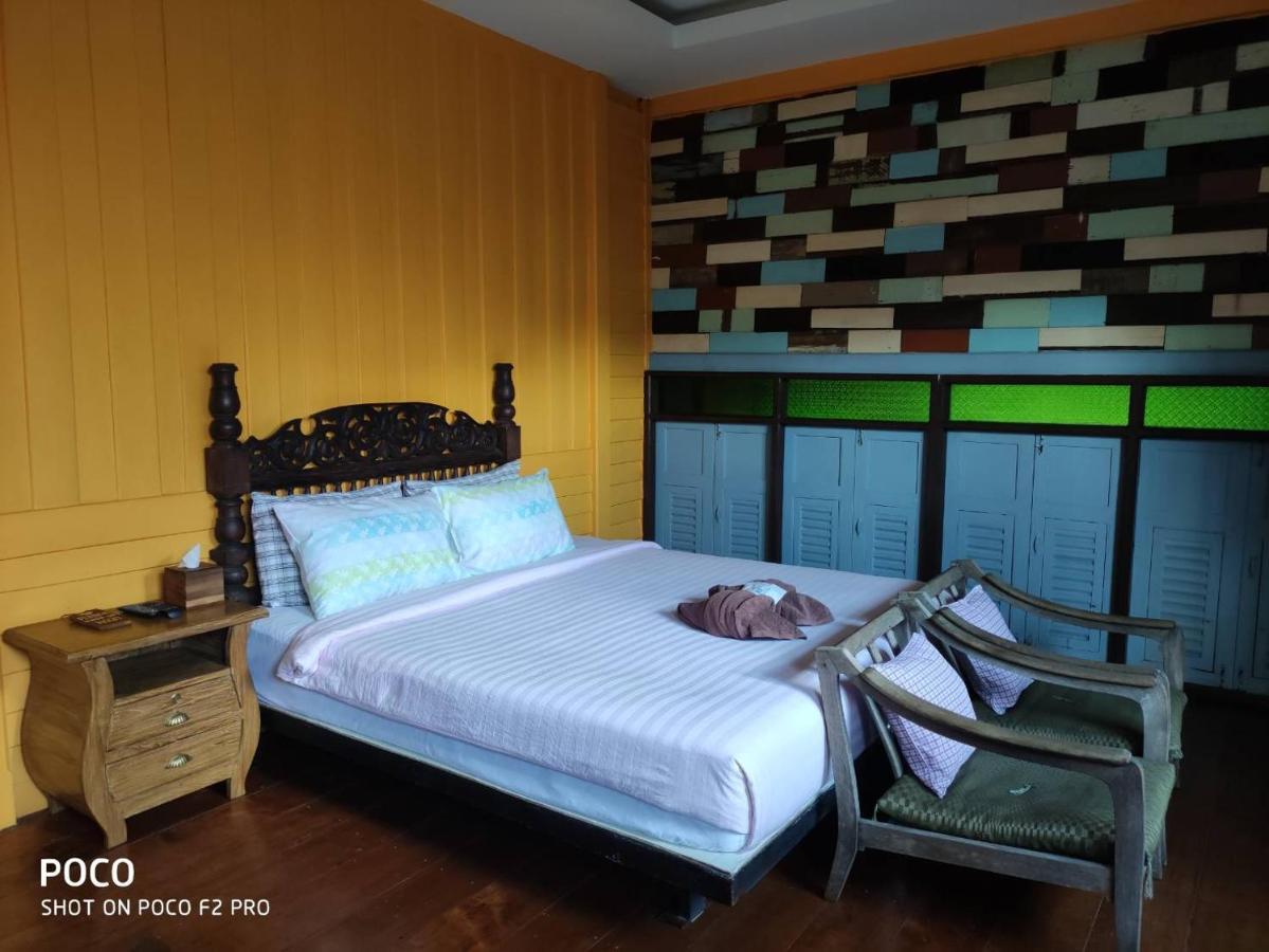 Tamarind Guesthouse Phra Nakhon Si Ayutthaya Exterior foto