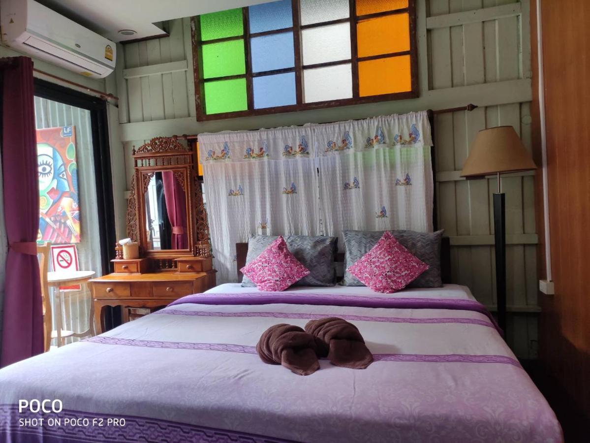 Tamarind Guesthouse Phra Nakhon Si Ayutthaya Exterior foto